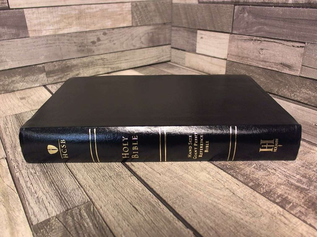 HCSB Hand Size Giant Print Reference Bible, Black Simulated Leather Indexed by