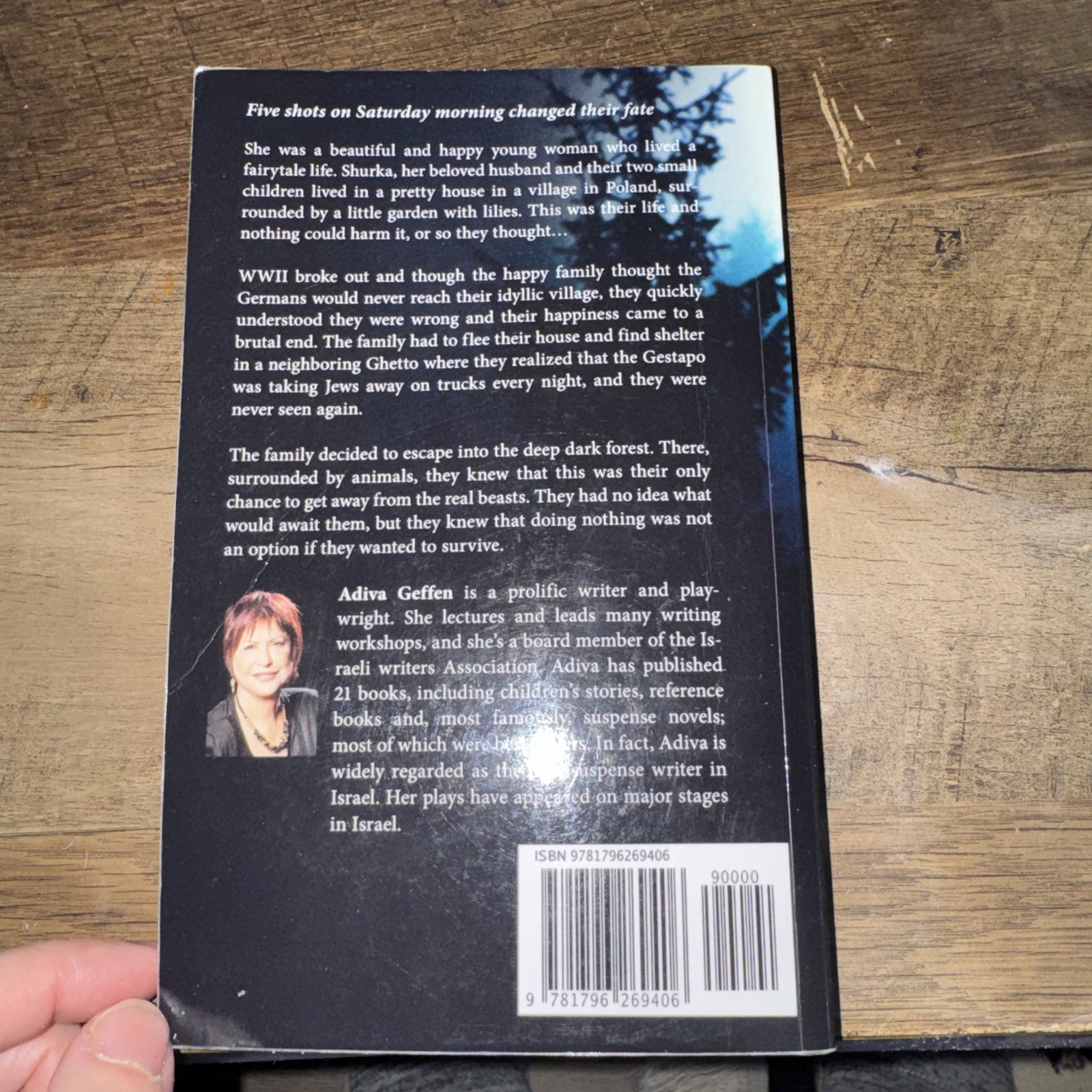 Surviving the Forest by ReadMore ReadMore Press and Adiva Geffen (2019,