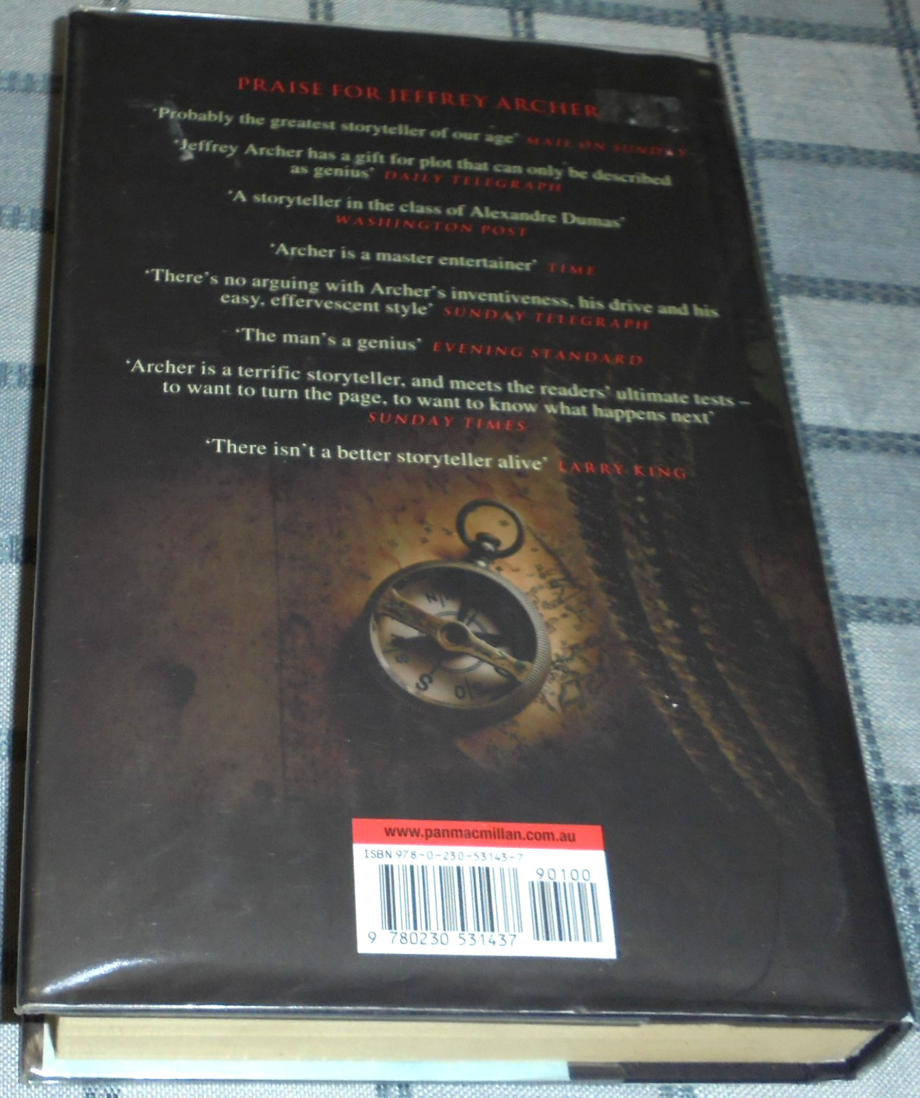 PATHS OF GLORY BOOK BY JEFFREY ARCHER HARDCOVER 2009 16CM X 24CM