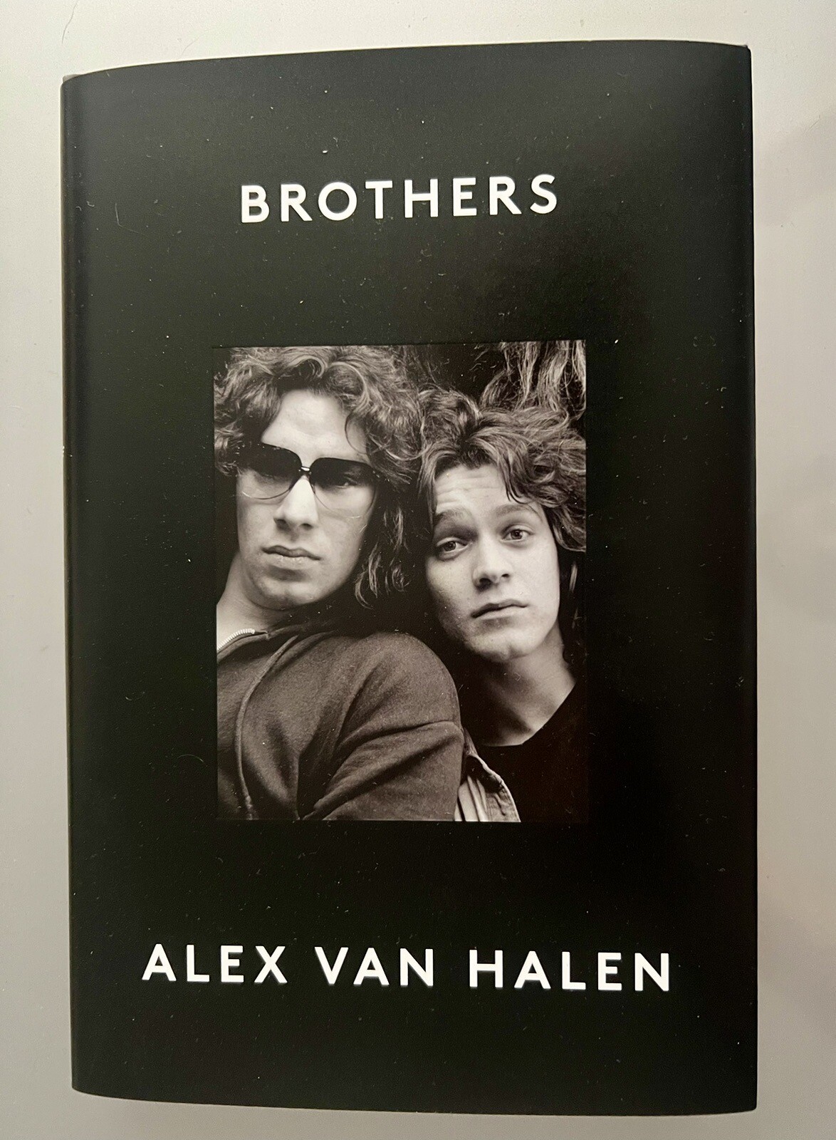 ALEX VAN HALEN SIGNED BOOK BROTHERS AUTOGRAPH HARD COVER ROCK N ROLL GUITAR