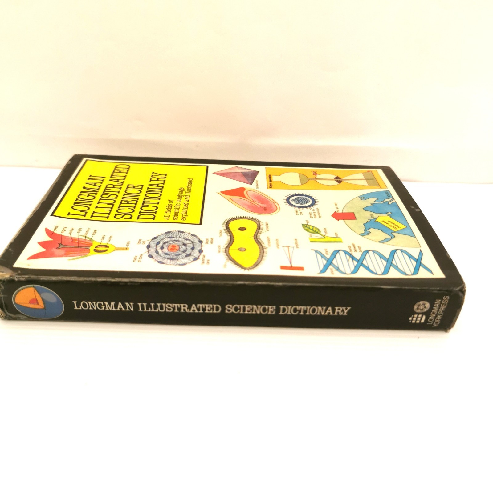 Longman Illustrated Science Dictionary