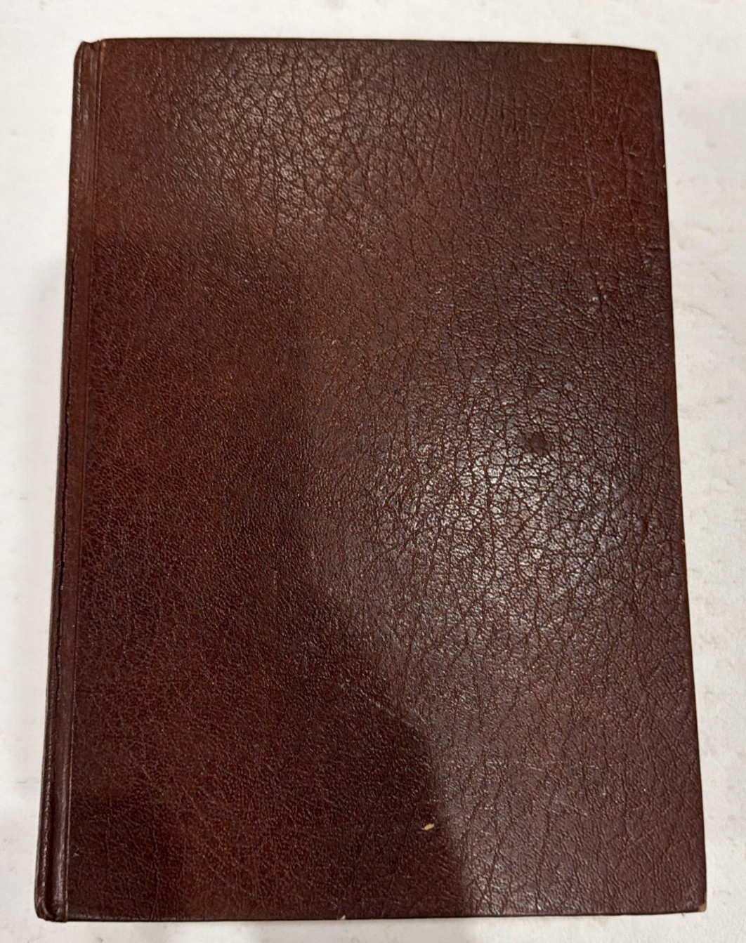 The Layman’s Parallel Bible (1975 Vintage Hardcover, Zondervan) – Clean Text