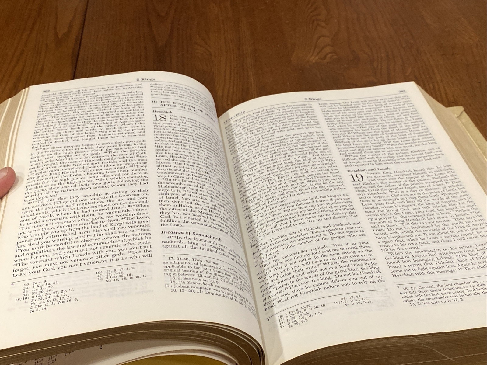 Large Holy Bible Fireside Family Edition Catholic NAB 1971-1972 VERY GOOD+