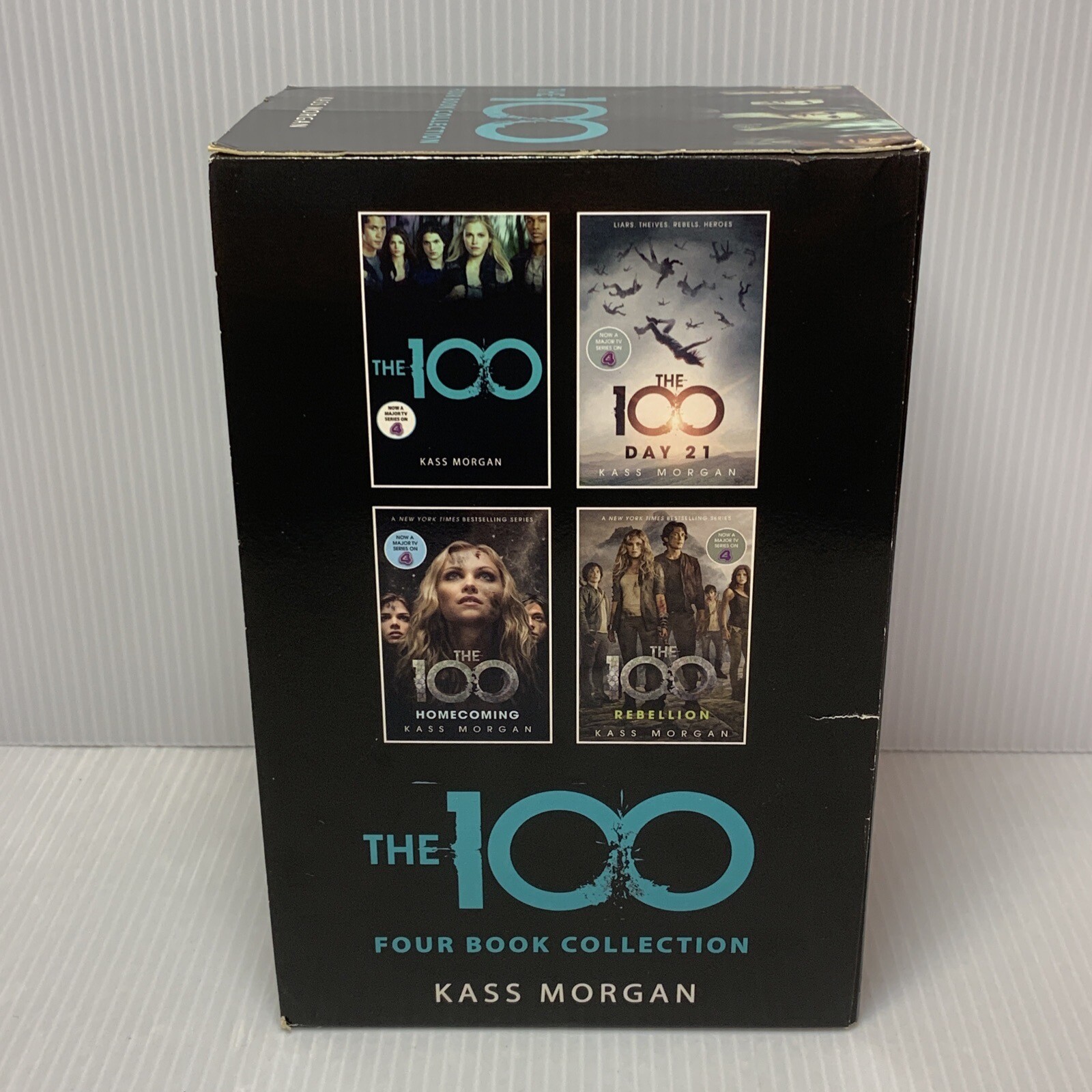 The 100: 4 Book Collection (100, Day 21, Homecoming, Rebellion) Kass Morgan, UK