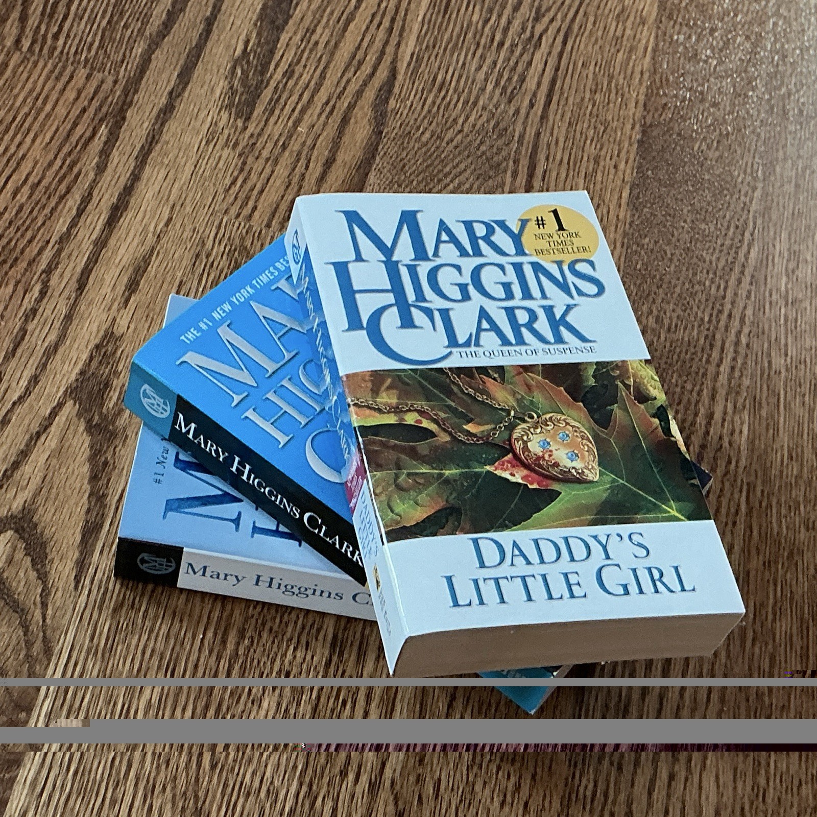 Mary Higgins Clark Suspense Paperback Lot of 3 – Daddy’s Little Girl & More