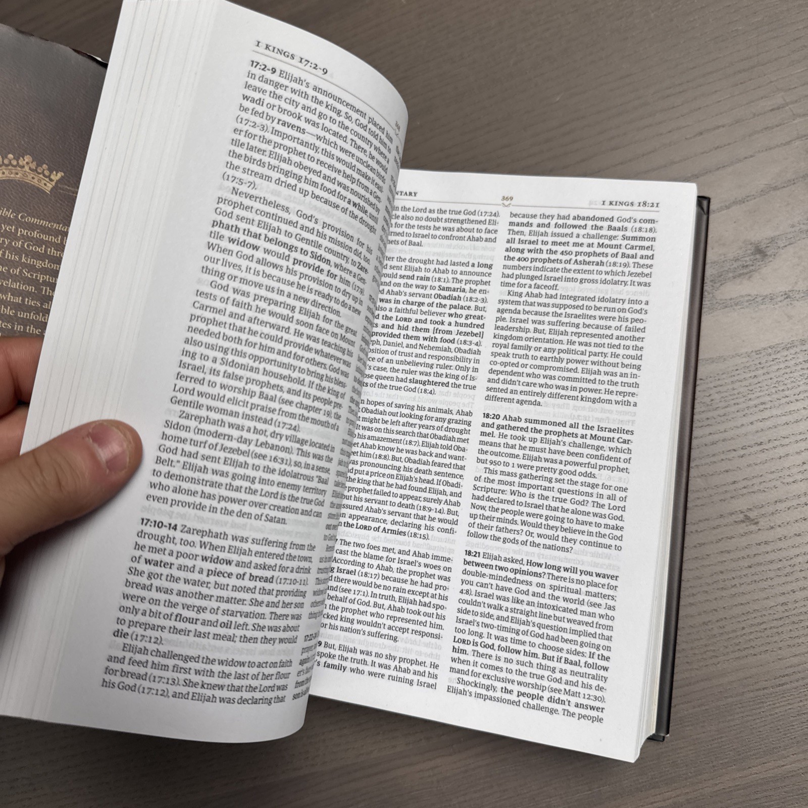The Tony Evans Bible Commentary Hardcover Book With Dust Jacket