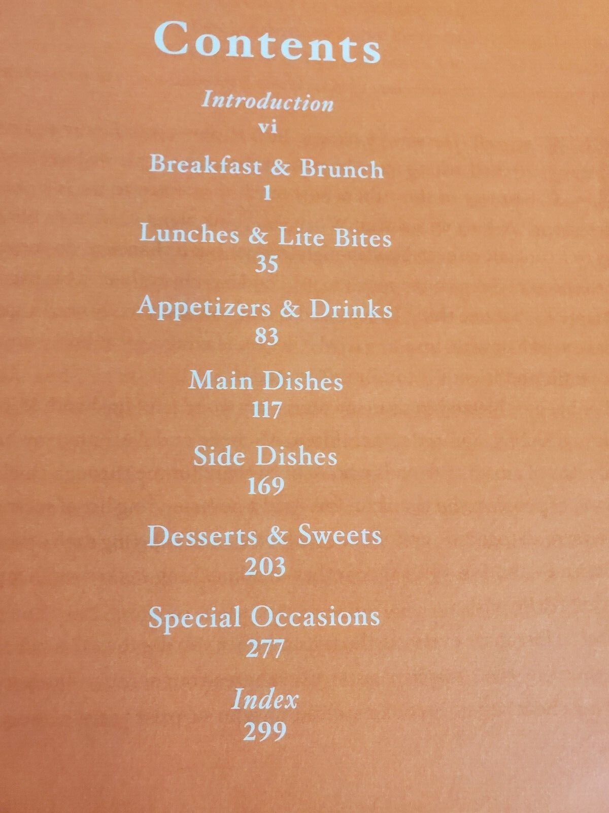 Paula Deen “Family Favorite Recipes” cookbook 312 pages of deliciousness, 2005