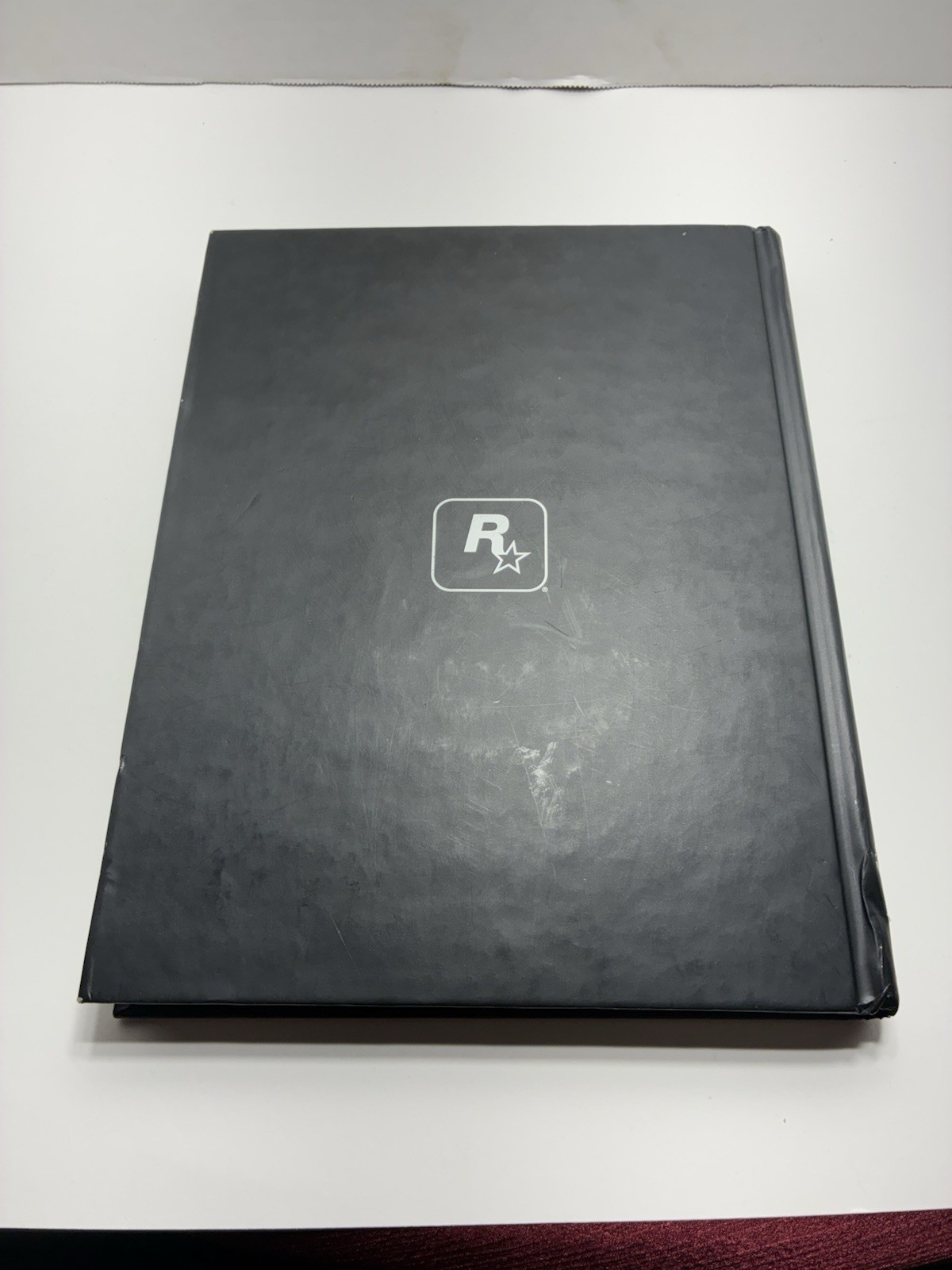 Grand Theft Auto V Limited Edition Strategy Guide by Brady Games: Hardcover