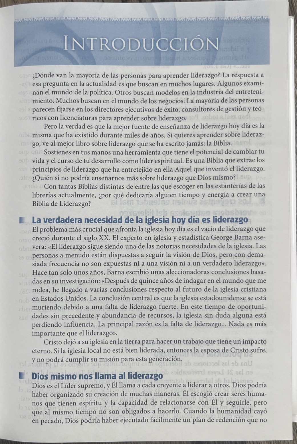 La Biblia de Liderazgo de Maxwell Rvr60- Tamano Manual by John C Maxwell: New