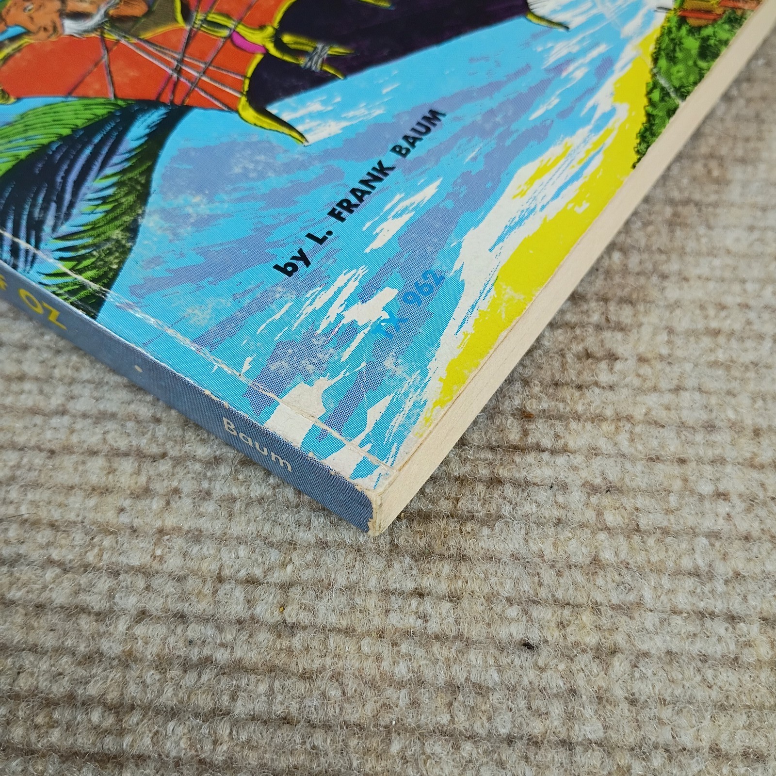The Marvelous Land of OZ L. Frank Baum Scholastic Book Services Vintage