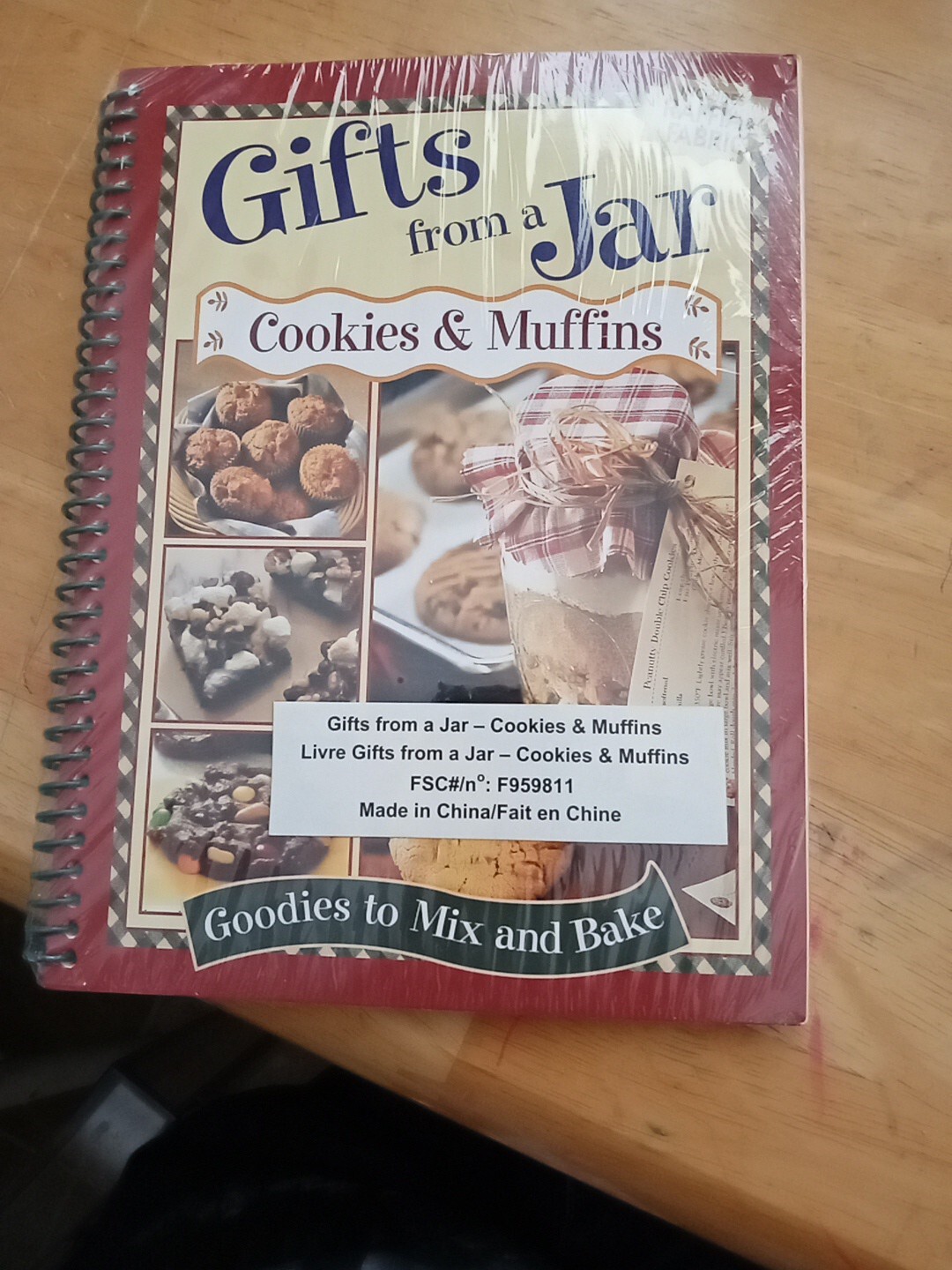 Cookbook & Raffia & Fabric…Gifts From A Jar… Cookies And Muffins New Unopene