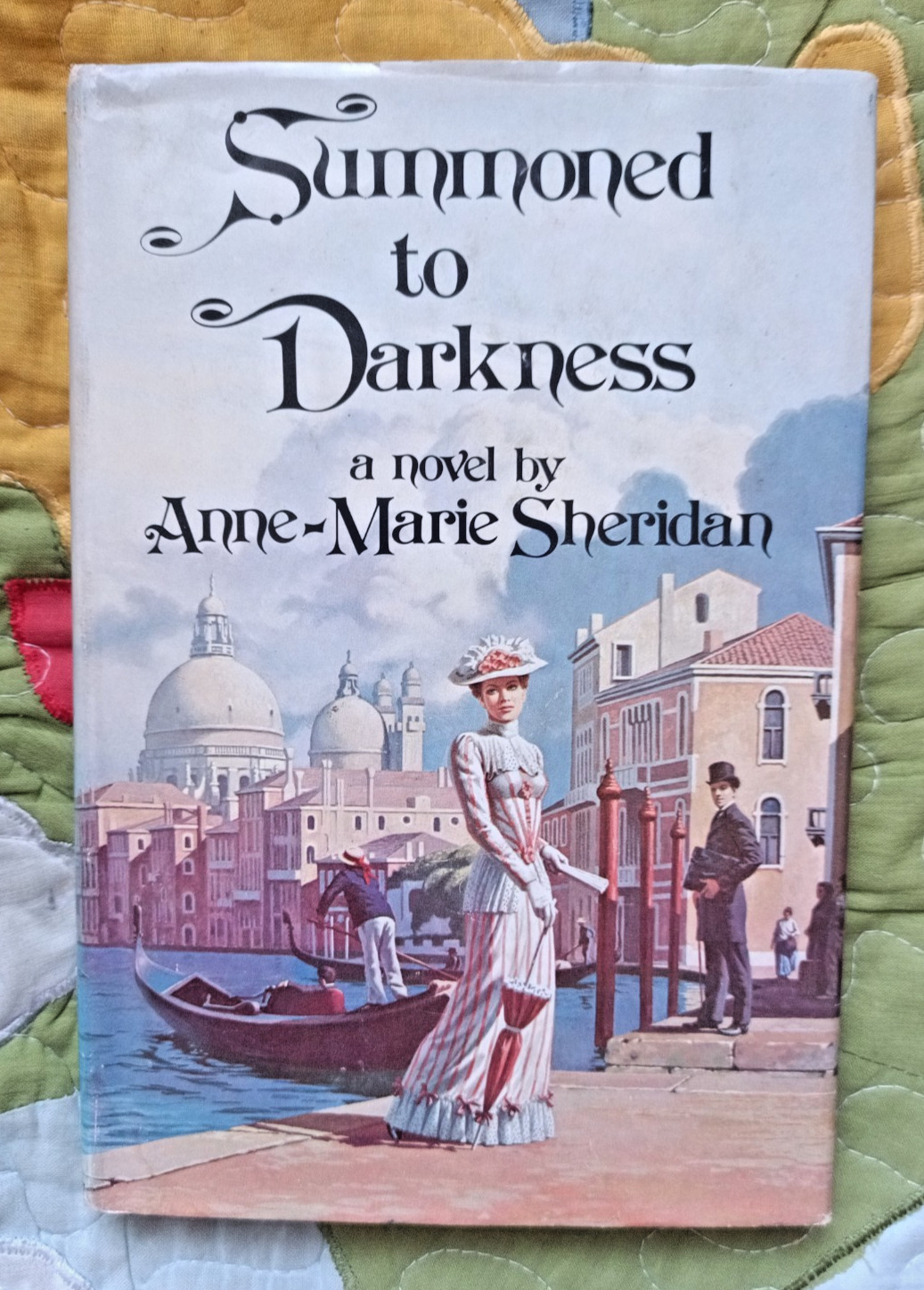 Summoned to Darkness Anne-Marie Sheridan Mystery set in Venice [HC/DJ] VERY GOOD
