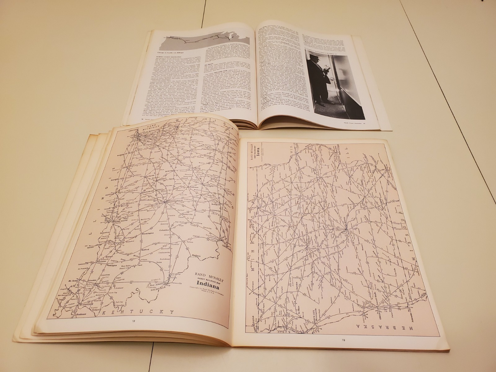 RAND McNALLY HANDY RAILROAD ATLAS OF THE UNITED STATES VINTAGE TRAINS 70s BOOK