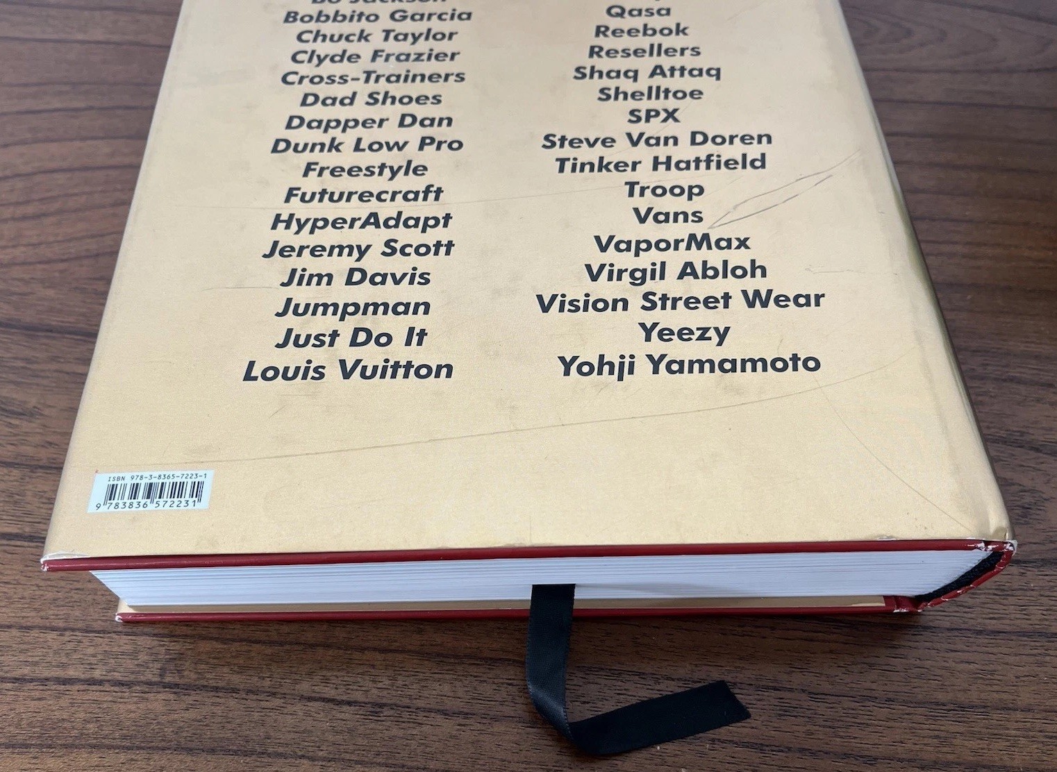 Sneaker Freaker The Ultimate Sneaker Book Simon Wood Shoe History 2018 Hardcover