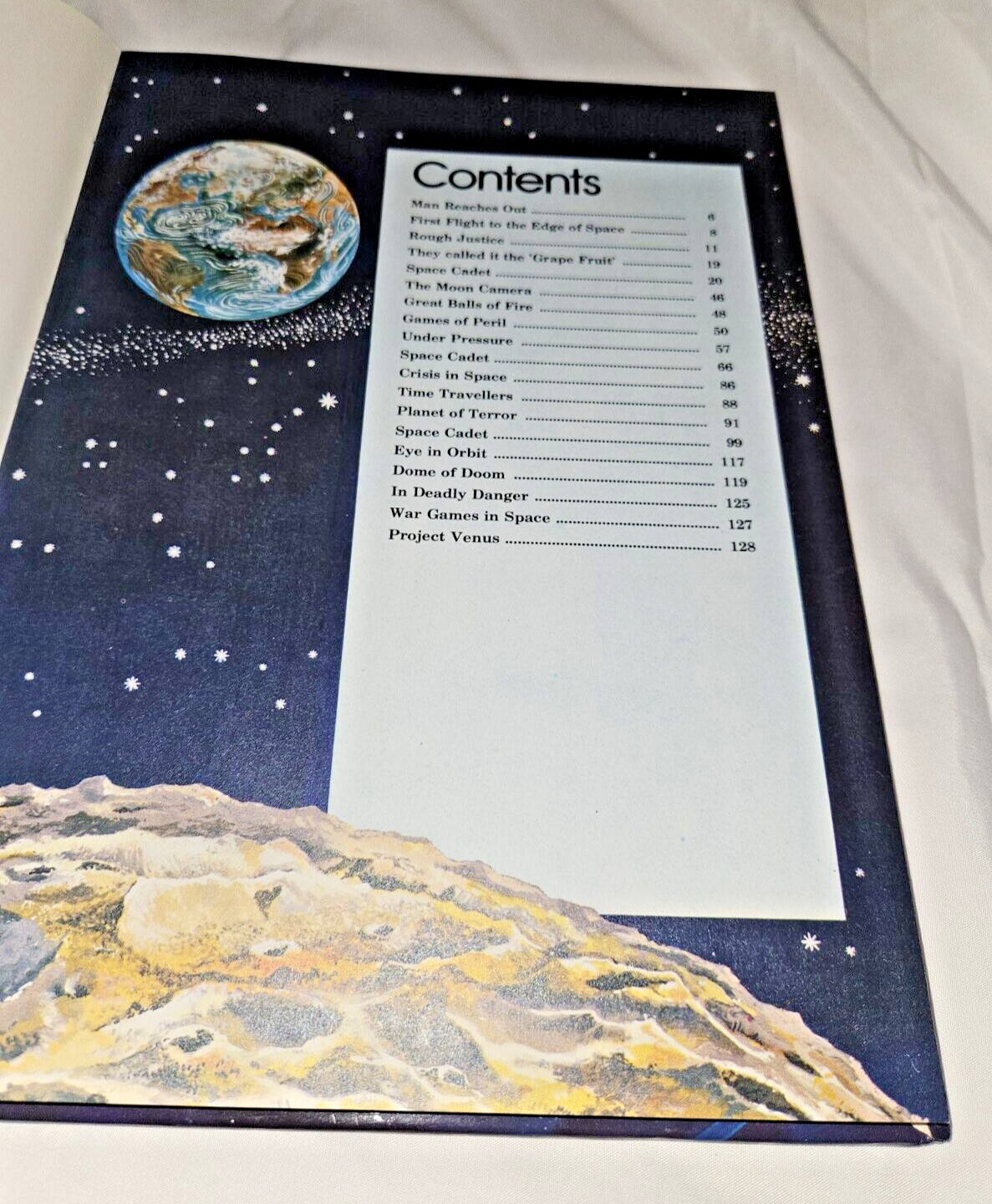 FIRST EDITION 1980 Space Wars Fact and Fiction by Octopus Books Limited press