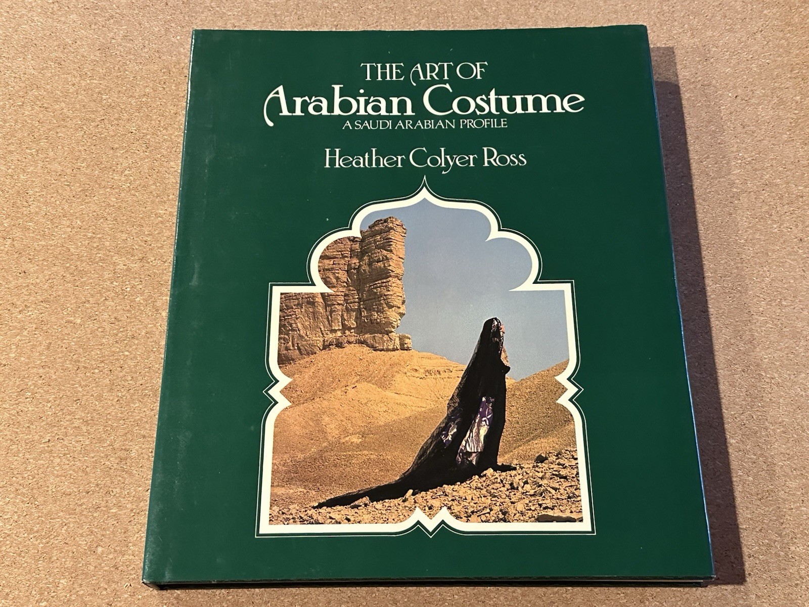 The Art Of Arabian Costume / Bedouin Jewellry Heather Colyer Ross Saudi Arabia