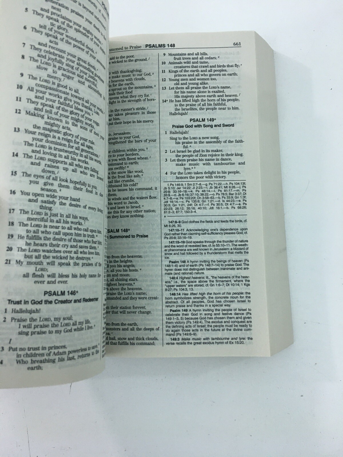 The New American Bible – World Catholic Press (1990, Paperback)
