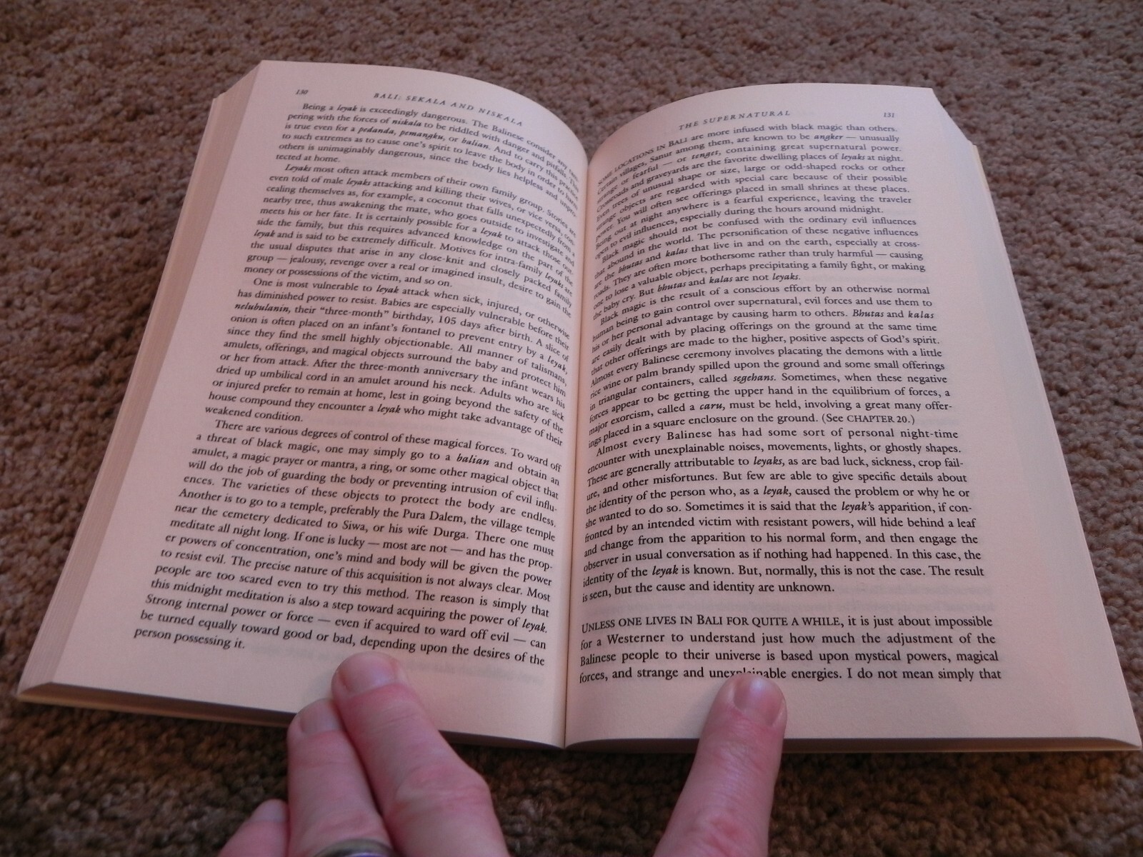 Bali Sekala & Niskala By Fred B. Eiseman, Jr. 1990 Tuttle Publishing