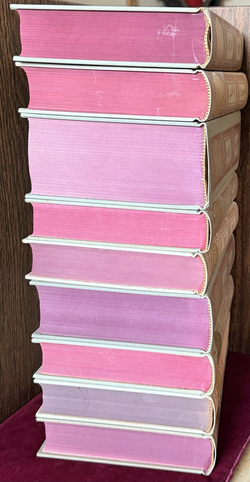 9 Heritage Press Illustrated Works of Charles Dickens Hardcover Books w/Slipcase