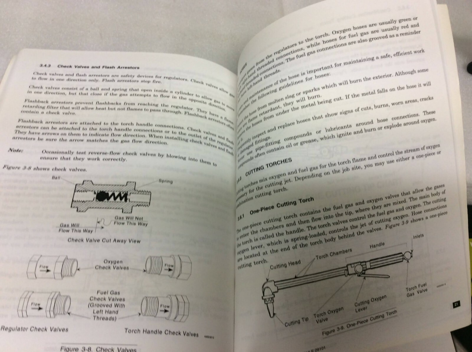 Millwright Level 1 Trainee Guide Binder, by NCCER – Wheels of Learning 1992 PB