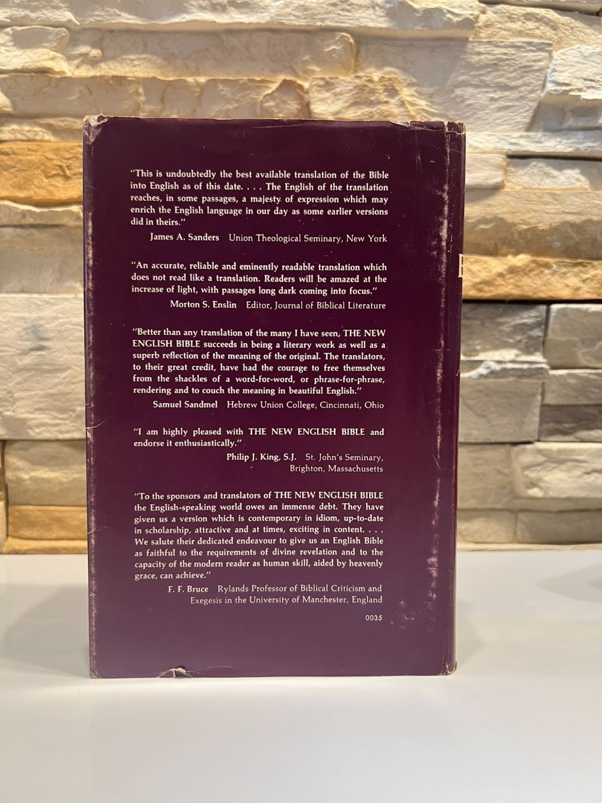 The New English Bible with the Apocrypha Oxford Cambridge 1970 Second Ed HCDJ