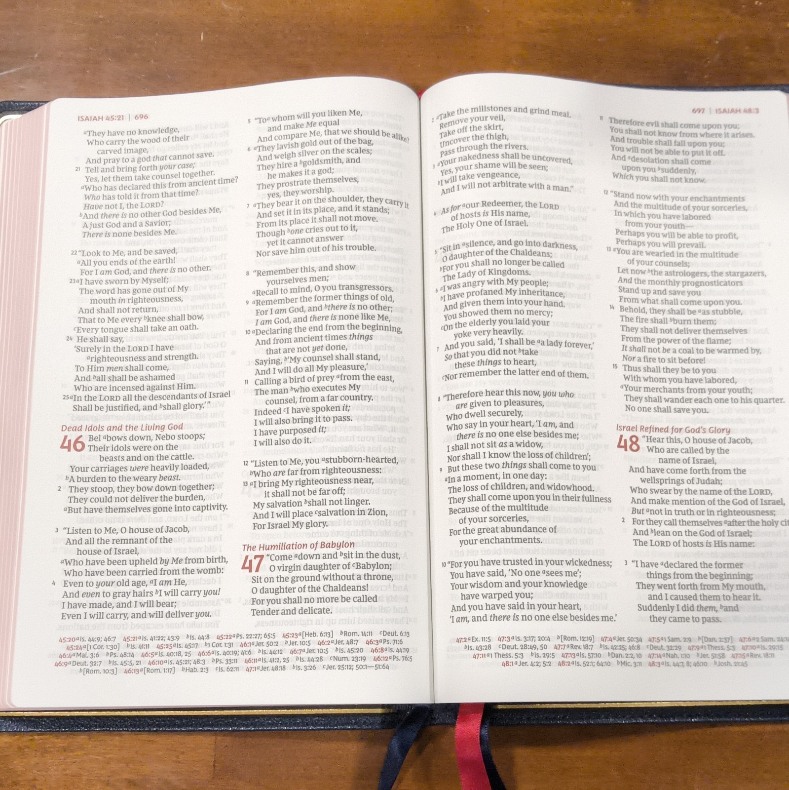Thomas Nelson NKJV Large Print Thinline Reference Bible Premier Collection Ltd