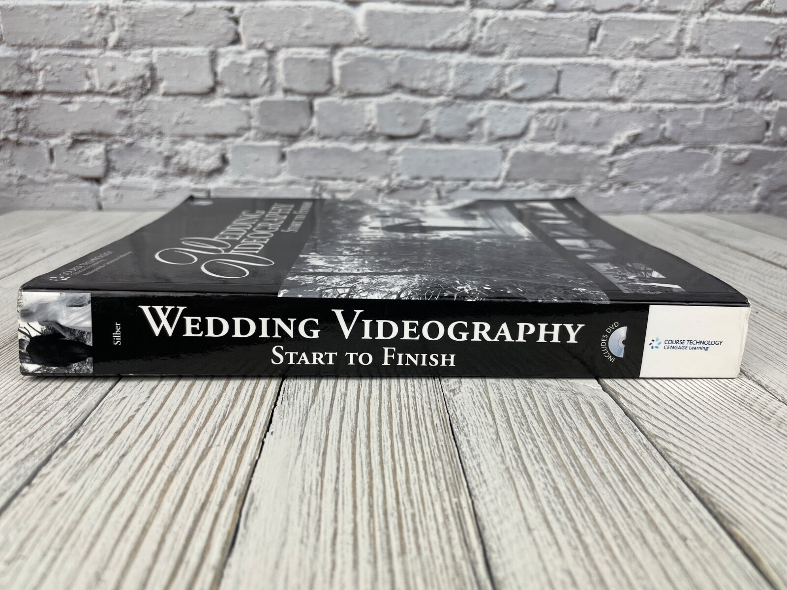 Wedding Videography by Joanna Silber – Paperback – 420 Pages