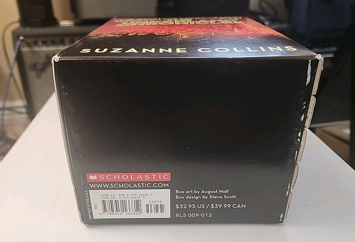 Gregor: The Underland Chronicles Paperback Box Set 2009 Reissue Suzanne Collins