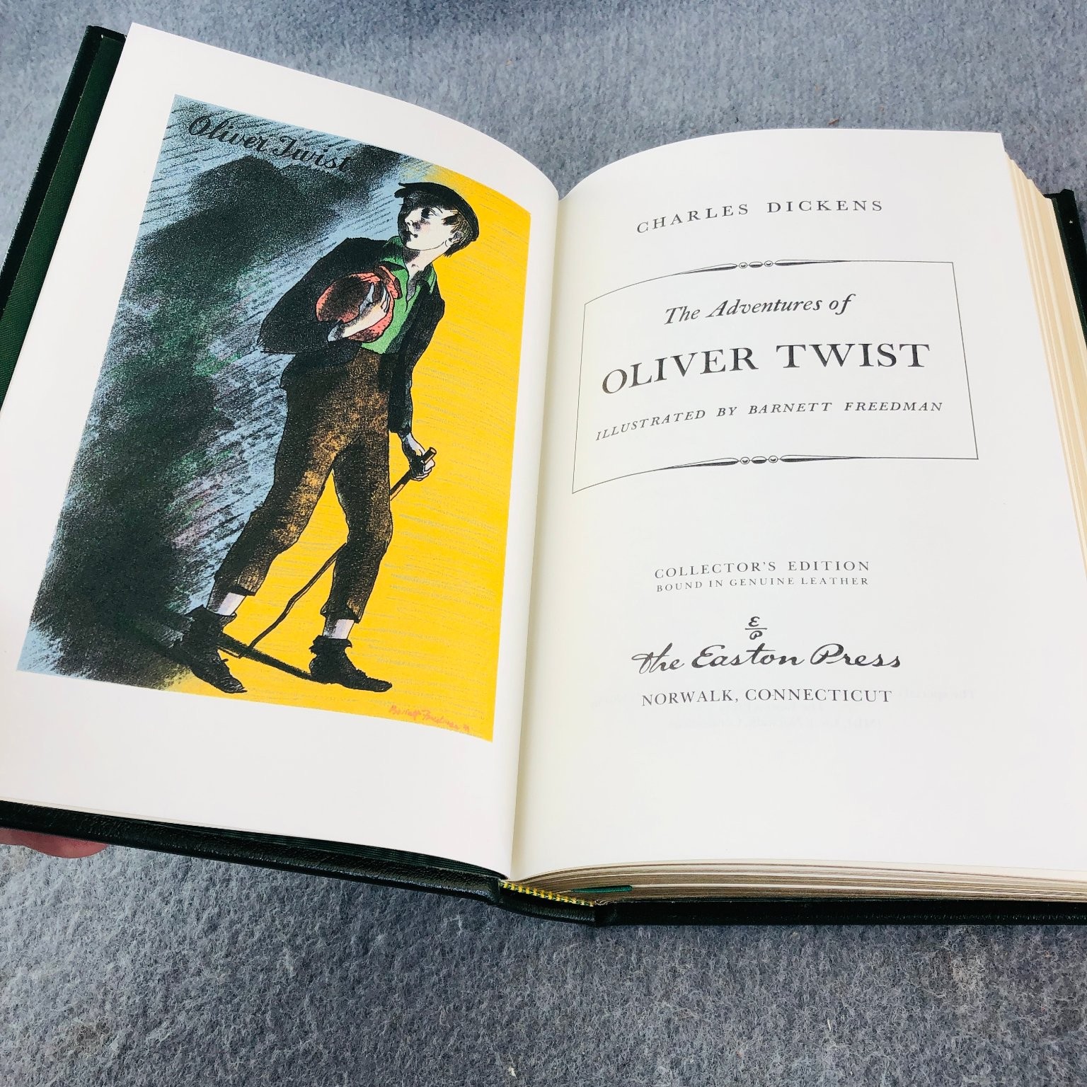 Oliver Twist Charles Dickens Easton Press Collector’s Edition Leather Bound