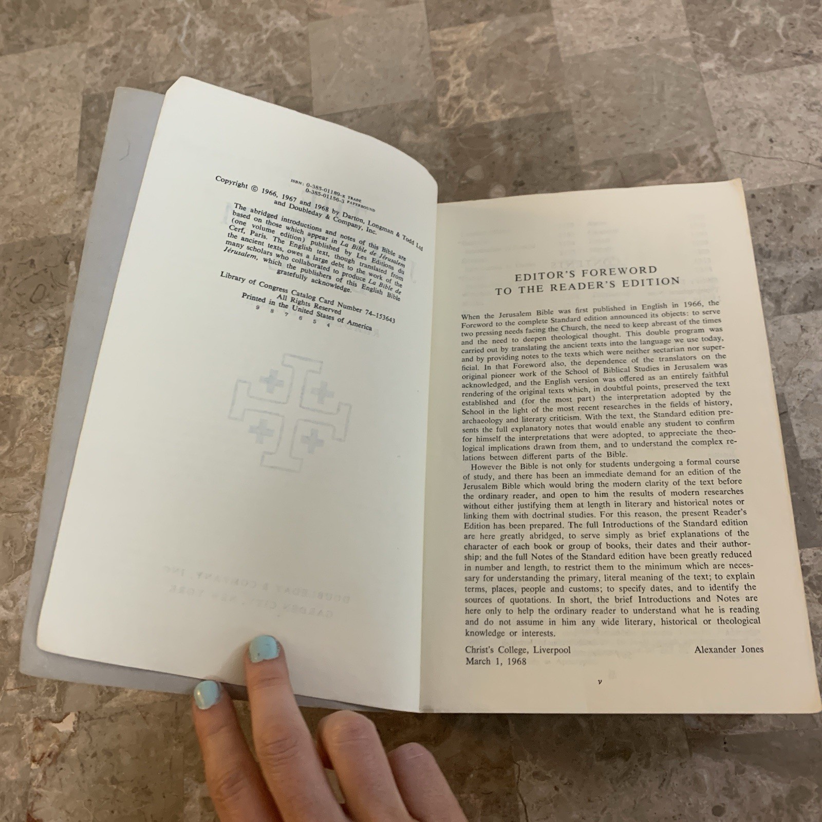 The Jerusalem Bible Reader’s Edition Paperback Book 1968 Doubleday 1960s Vintage