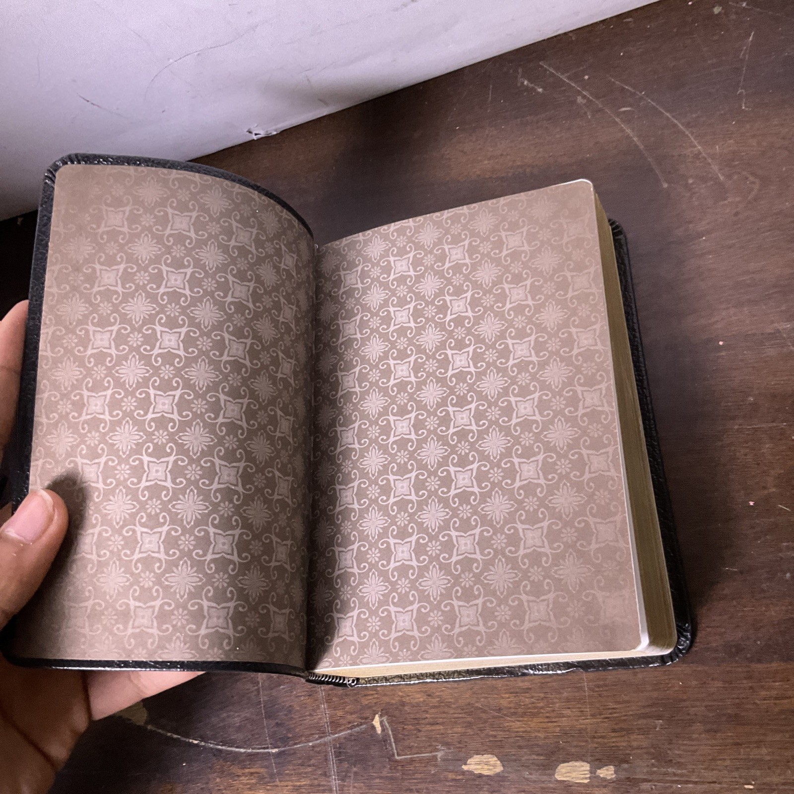 Holy Bible KJV Reference Edition Hendrickson Bibles