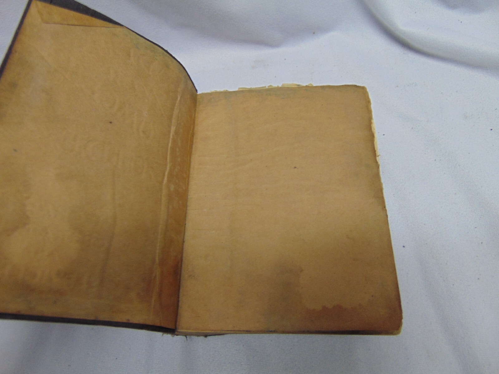 1947 softcover Audels New Automobile Guide Mechanics Operators 1604 pages