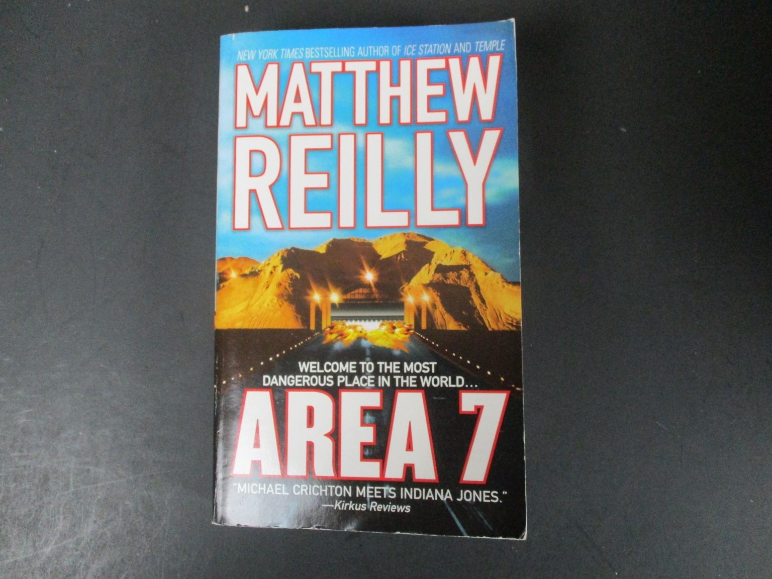 Area 7 Matthew Reilly 2003 Shane Schofield Thriller St. Martin’s Paperbacks