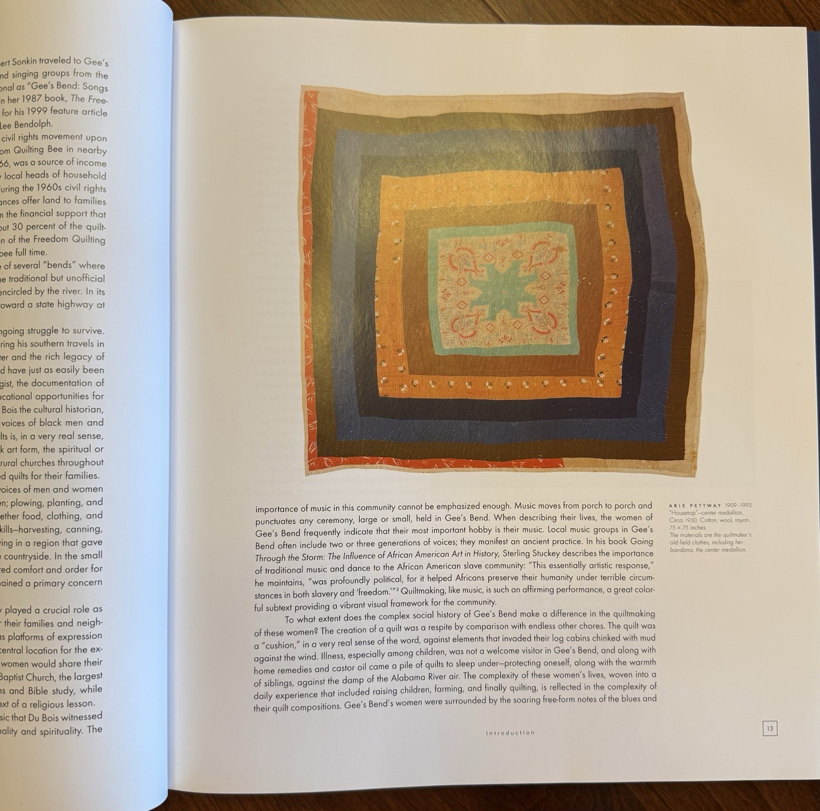 Quilts of Gee’s Bend by William Arnett, Alvia Wardlaw and Jane Livingston (2002,