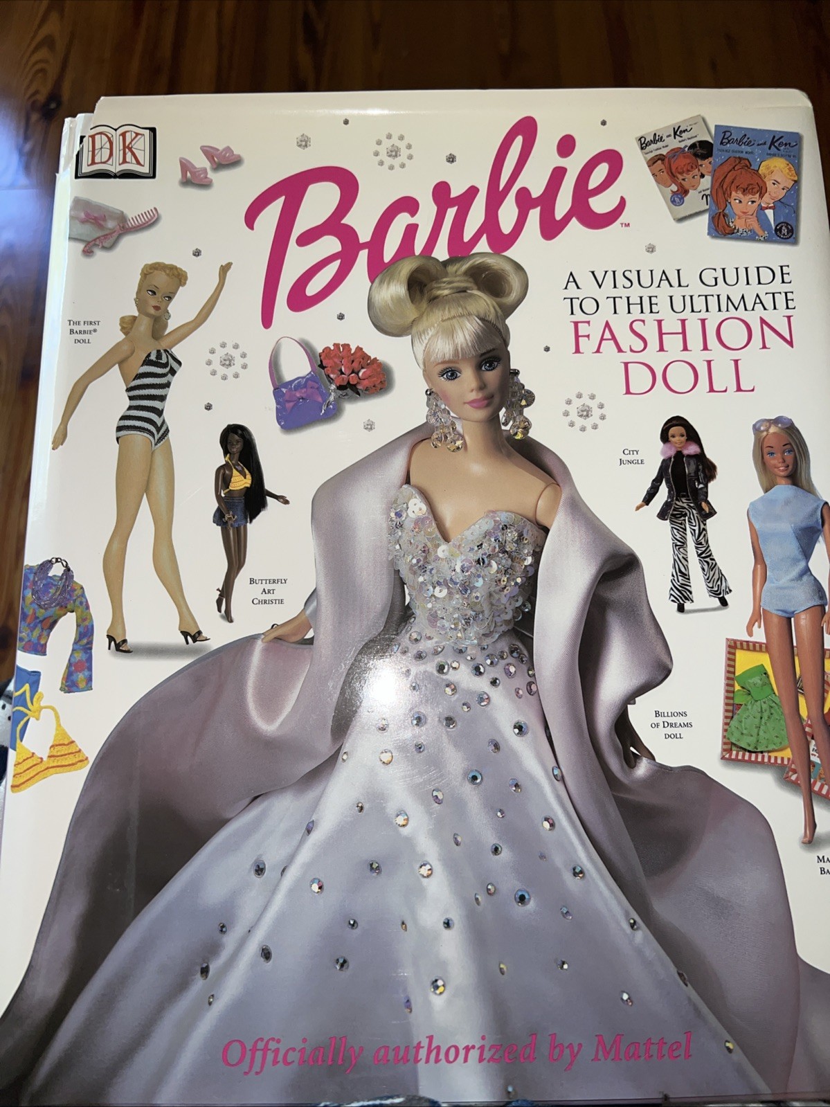 2000 Barbie: A Visual Guide To The Ultimate Fashion Doll 1st Edition w/Dust Jack