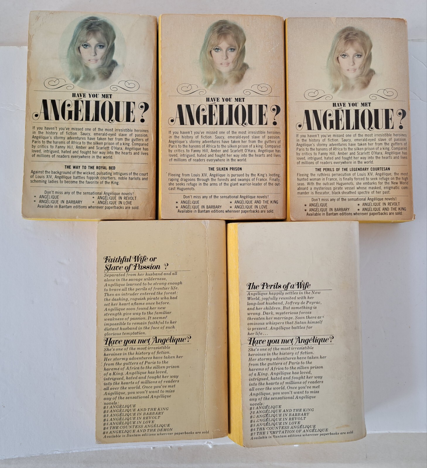 Angelique by Sergeanne Golon Lot – Choose Your Title Complete Your Series or Set