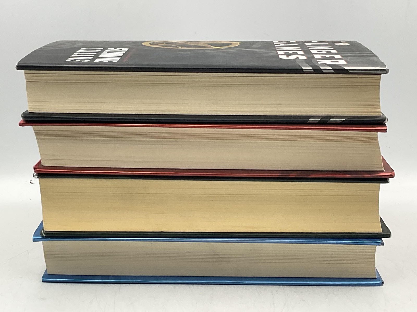 THE HUNGER GAMES 4-Book Set Suzanne Collins Hardcover HC