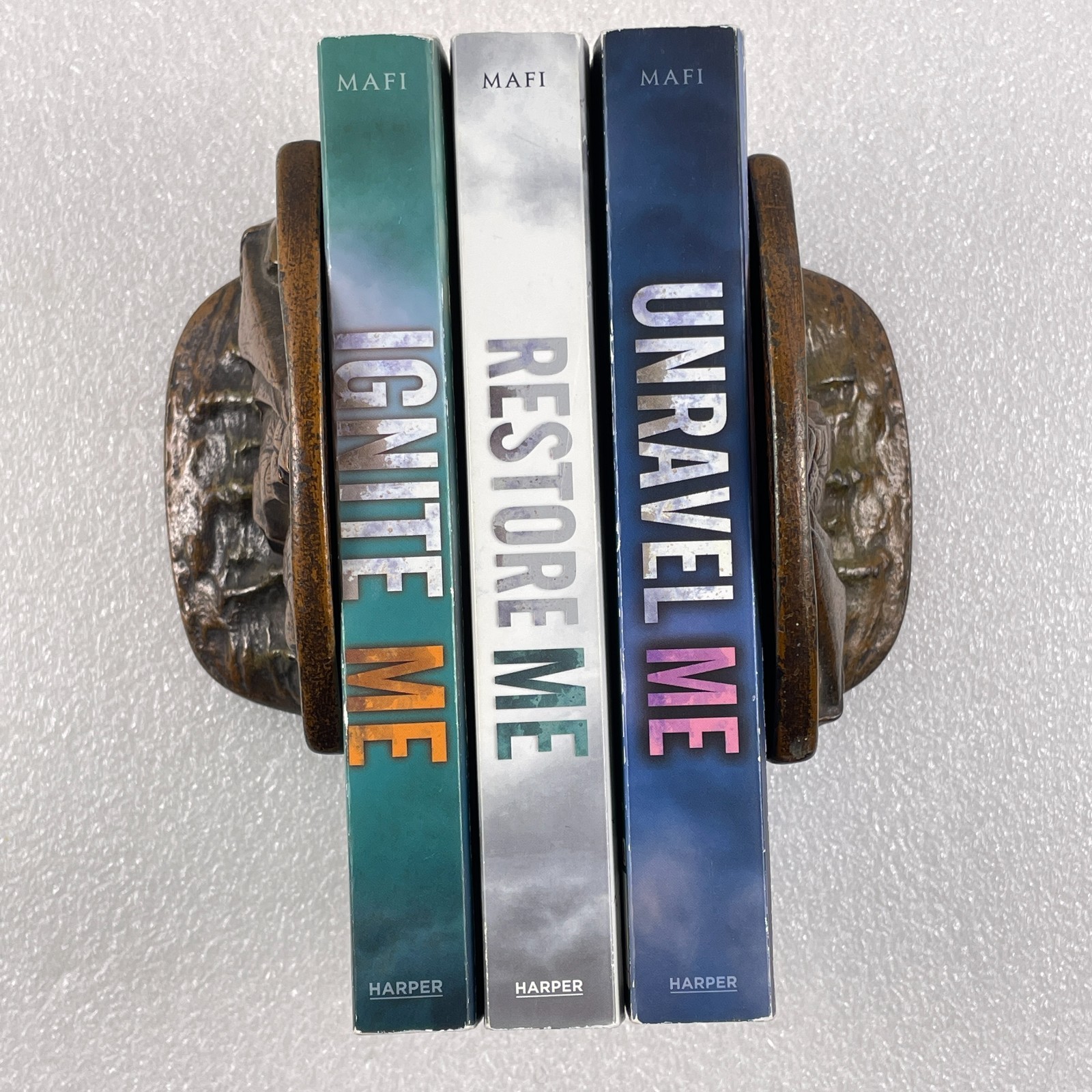 Shatter Me Series Lot 3 Books by Tahereh Mafi – Unravel Ignite Restore Me – TPB