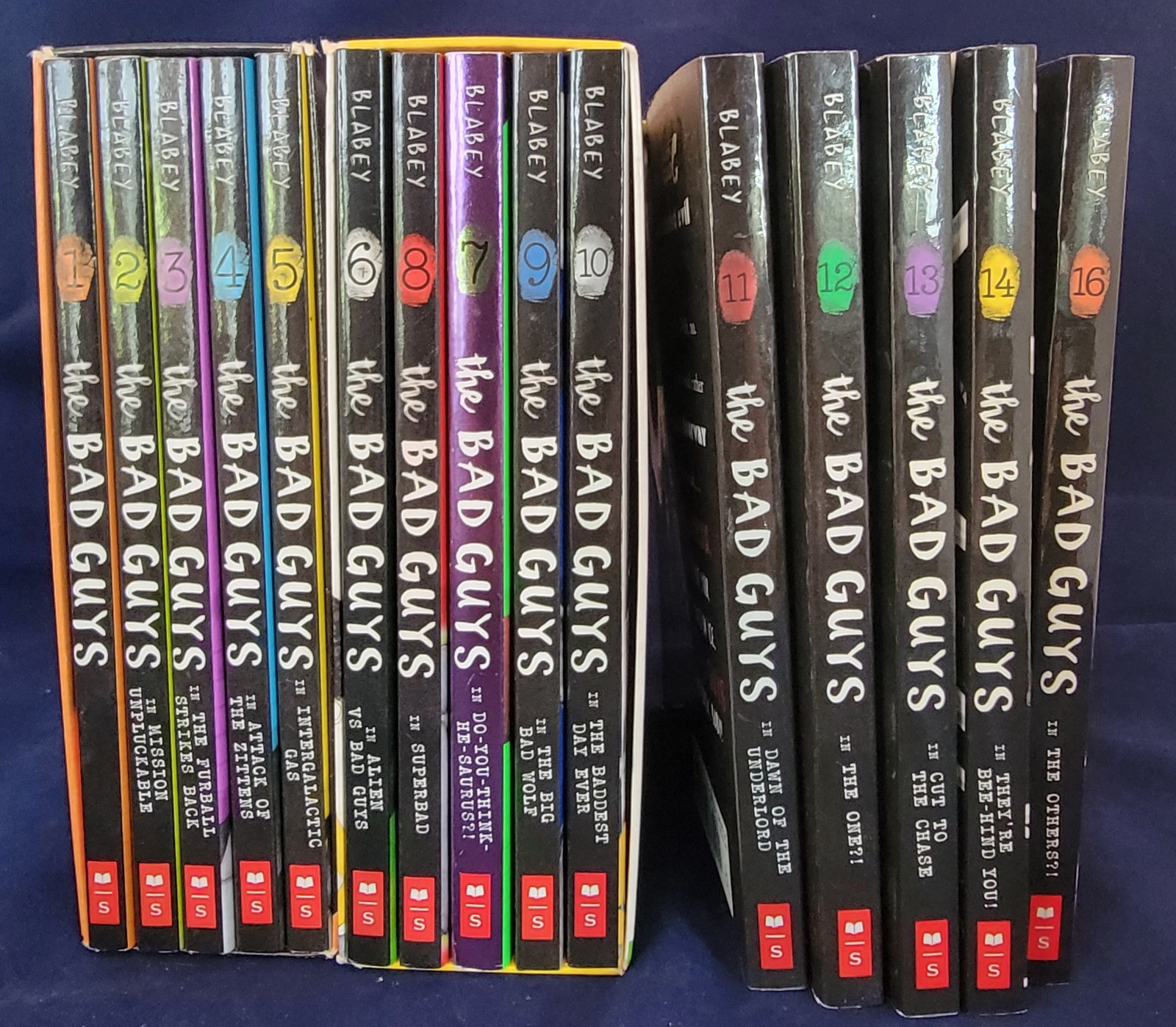 Lot of 15 The Bad Guys Aaron Blabey Paperback Books