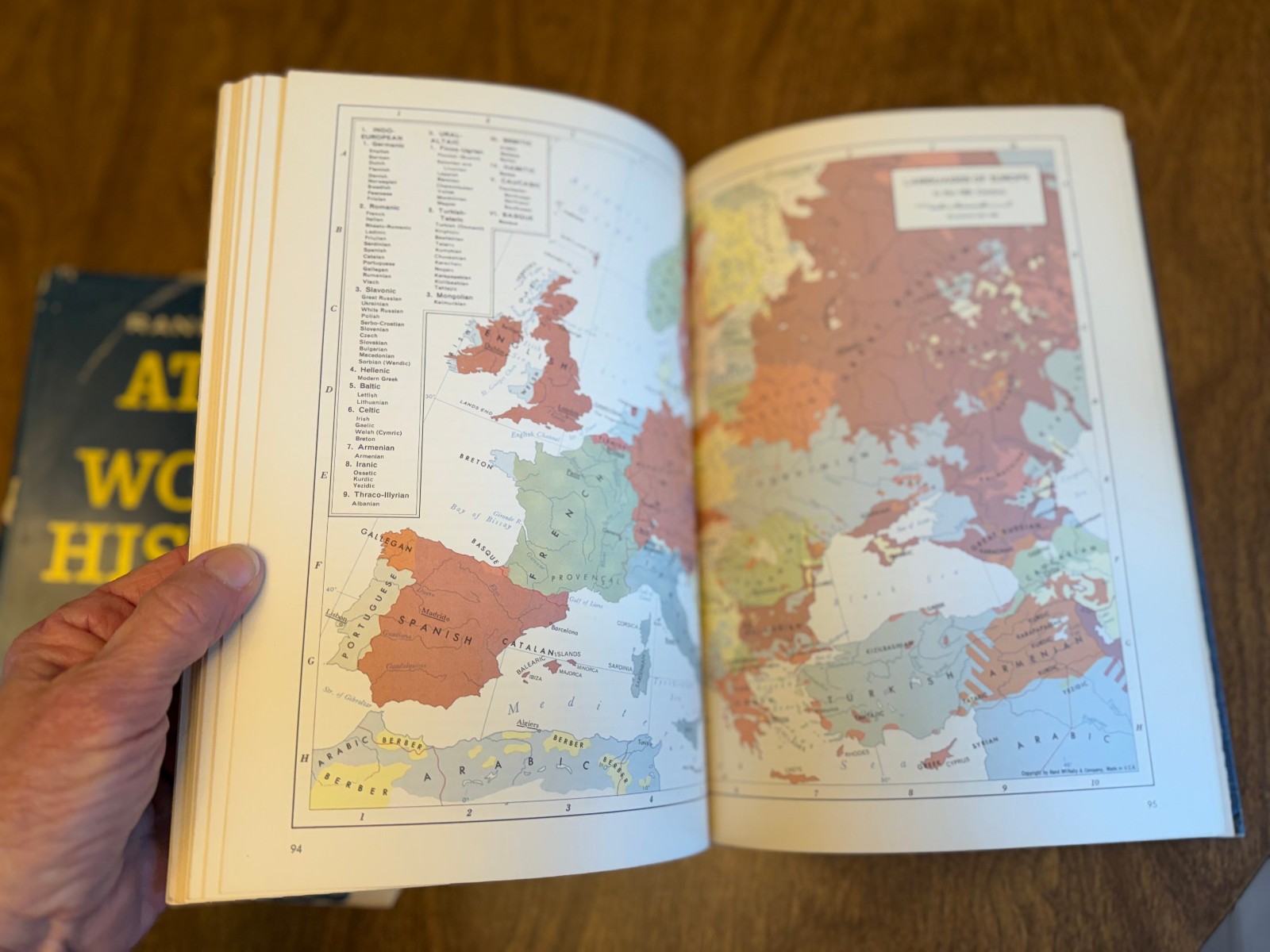 Rand McNally Atlas of World History – 132 pgs maps HCDJ 1957