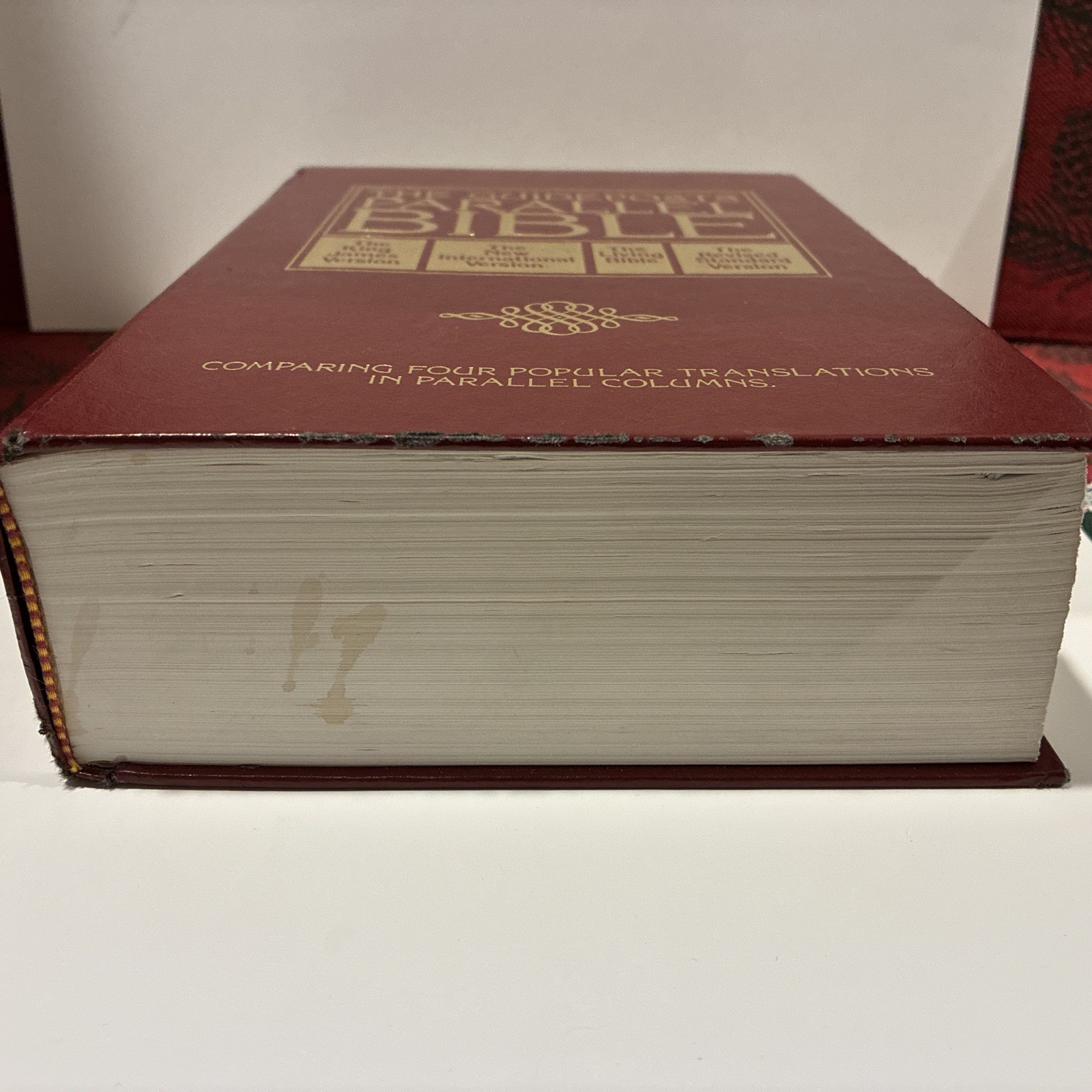 The Guideposts Parallel Bible