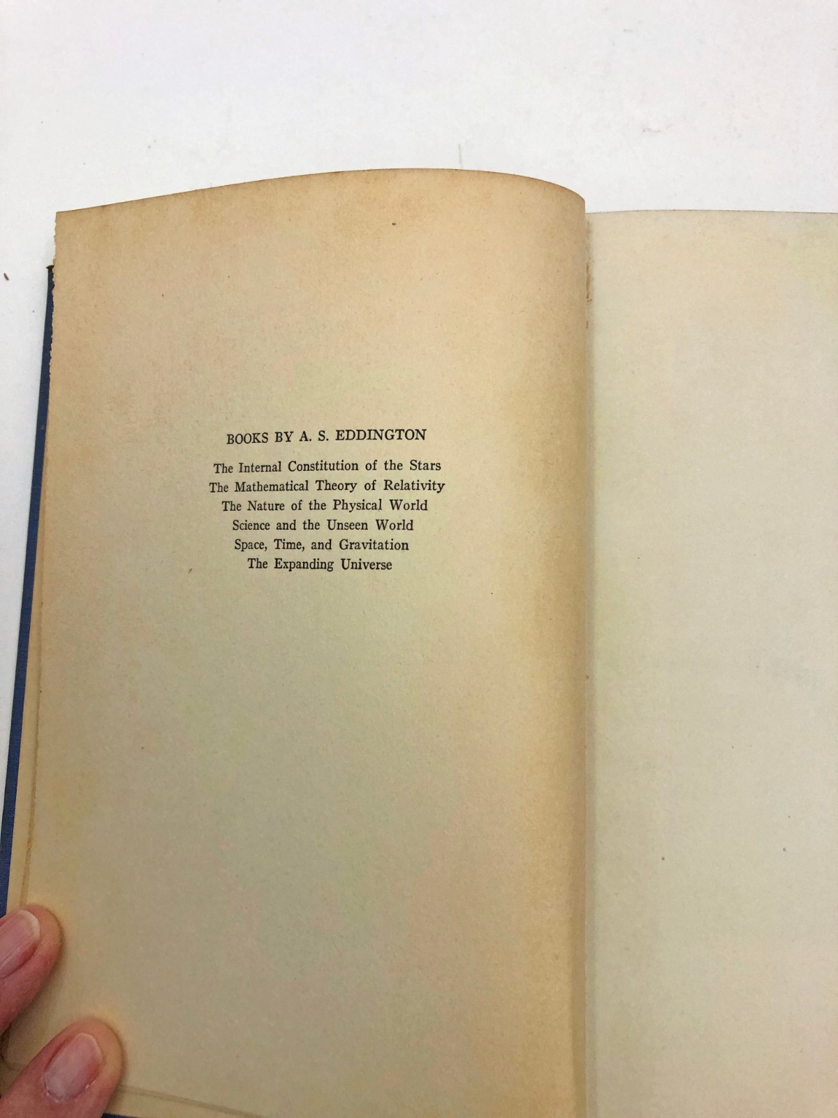 The Expanding Universe Sir Arthur Eddington February 1933 1st Edition HB