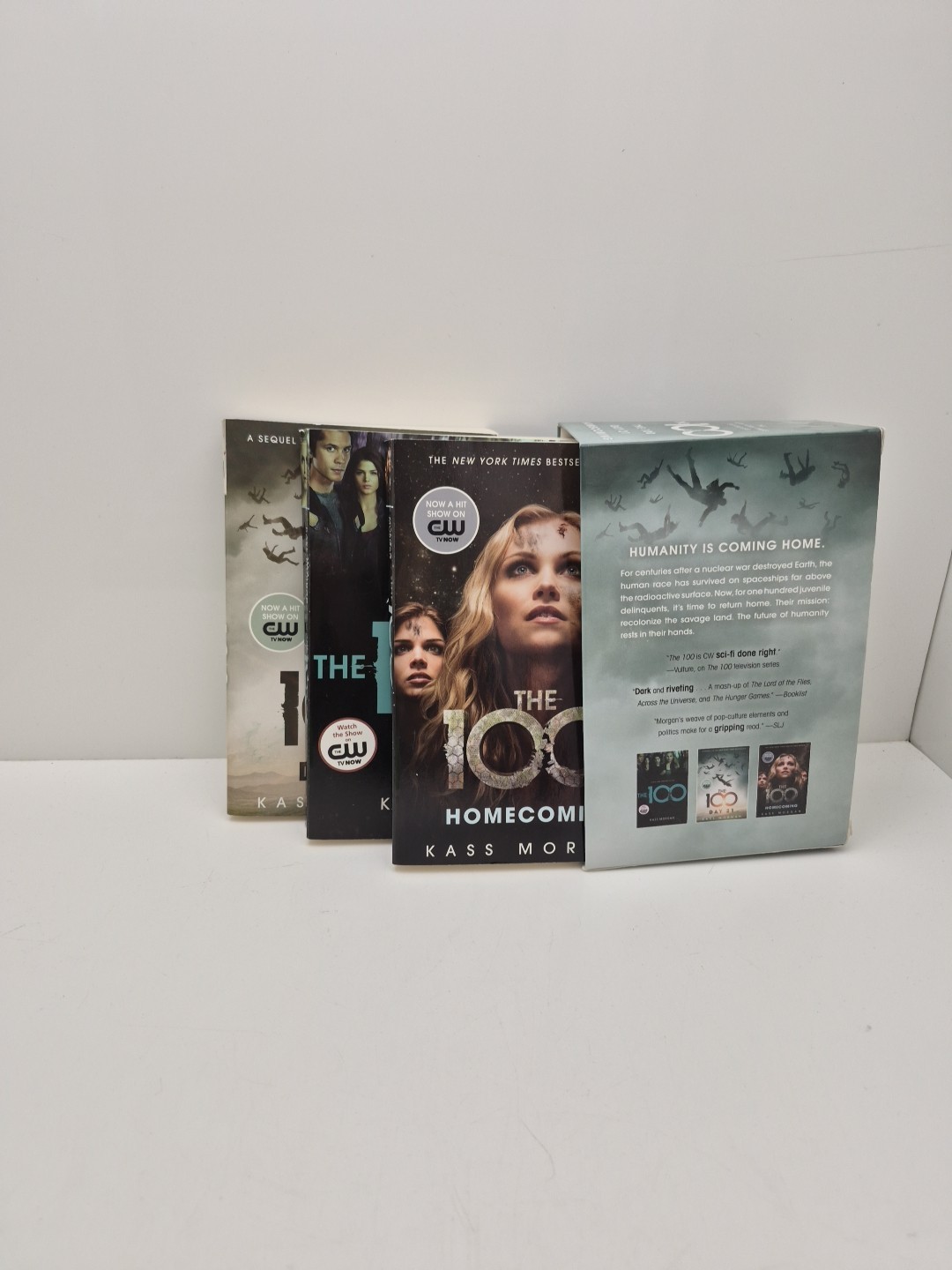 The 100 Kass Morgan Box Set Book Lot