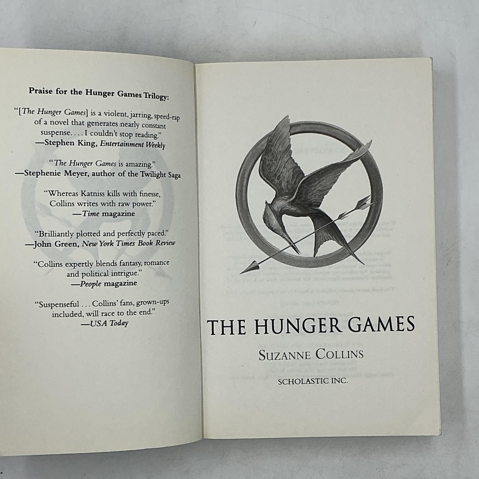 The Hunger Games Trilogy Suzanne Collins Scholastic Black Box Set Paperback