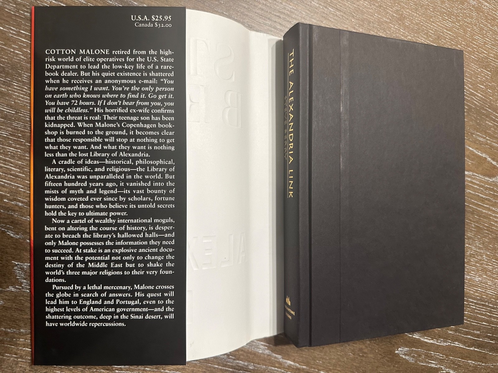 The Alexandria Link – Steve Berry – 1st Printing – HCDJ – 2007