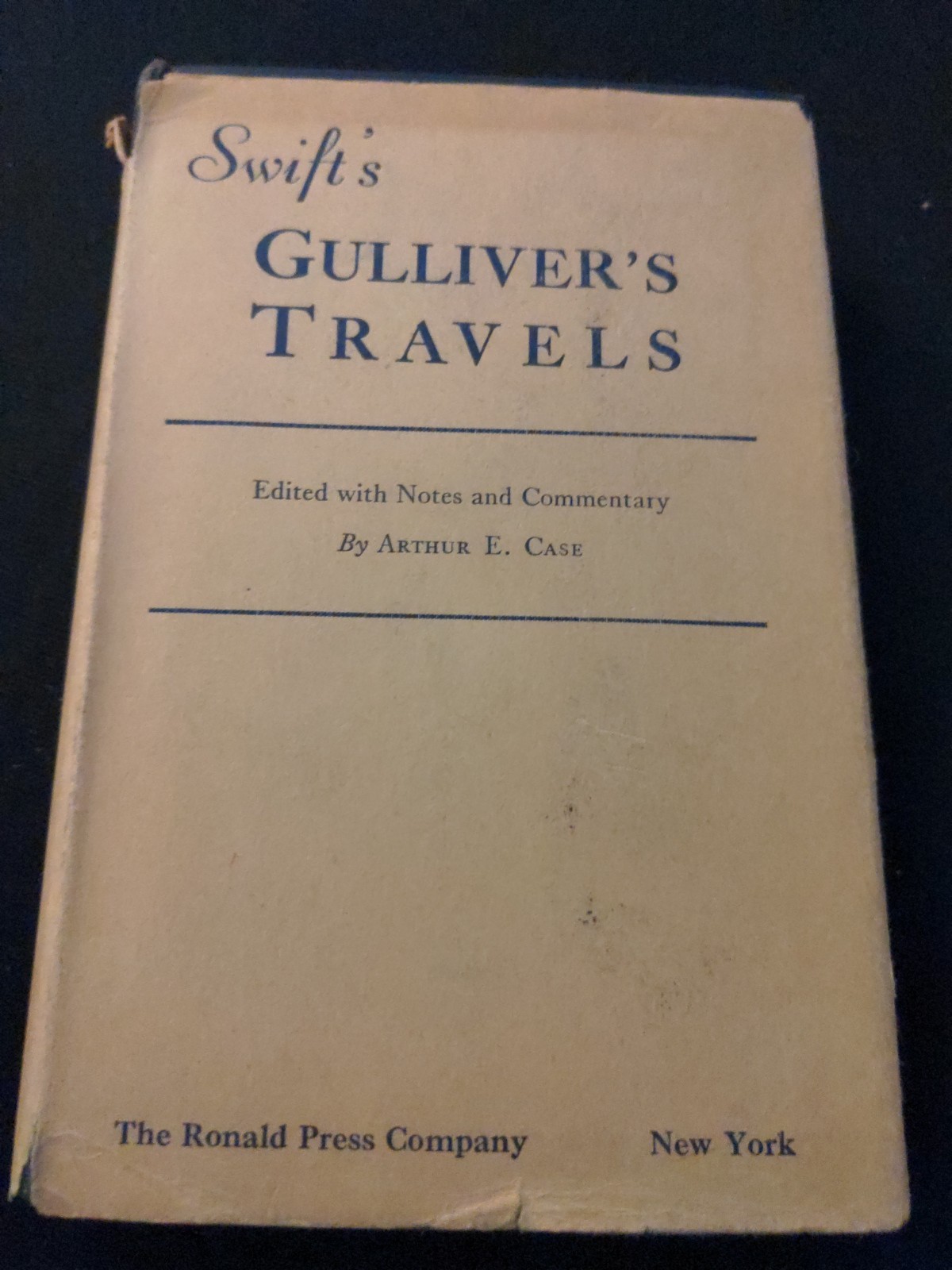 Gulliver’s Travels by Jonathan Swift  Notes by Arthur E Case Hardcover 1938