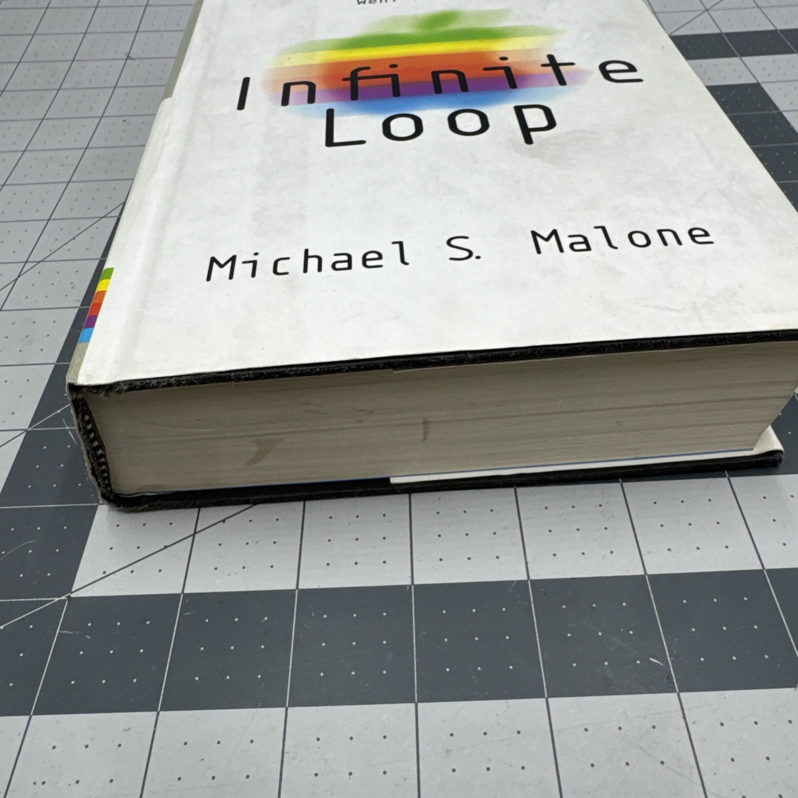 Infinite Loop Michael S. Malone 1999 First Edition Apple History Currency