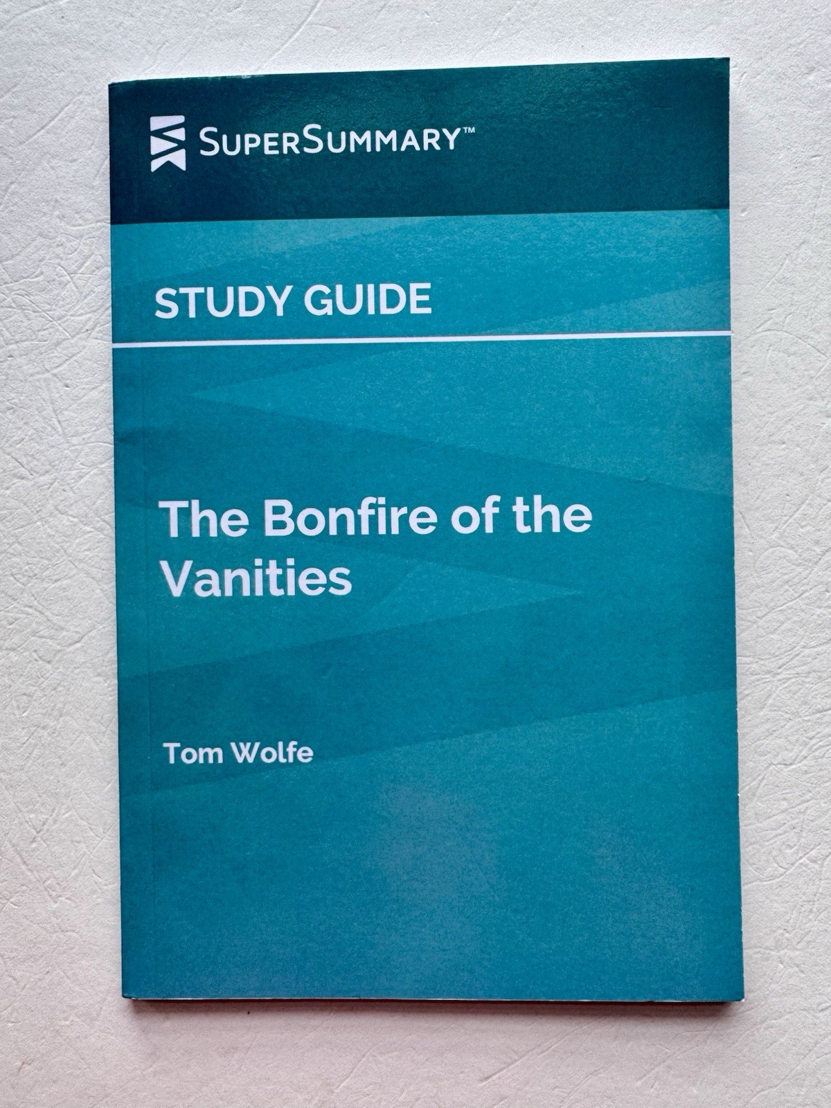 Study Guide: The Bonfire of the Vanities by Tom Wolfe (SuperSummary) PB 2024