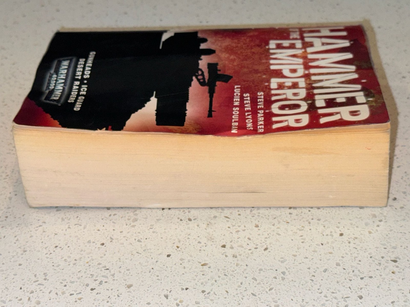 Hammer of the Emperor: Warhammer 40,000 Omnibus Steve Parker, Steve Lyons