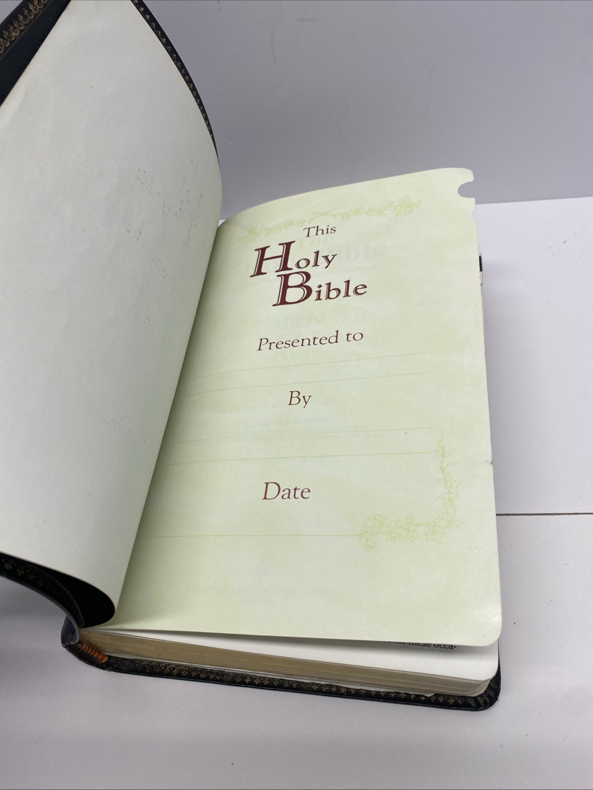 KJV HOLY BIBLE King James Version Black Large Print Thumb Index Edition